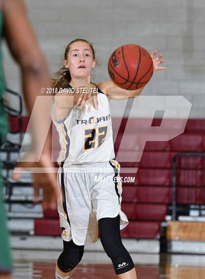 Thumbnail 3 in Manteca vs. Oak Ridge (Trojan Clash) photogallery.