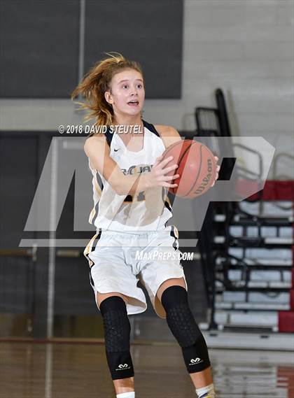 Thumbnail 2 in Manteca vs. Oak Ridge (Trojan Clash) photogallery.