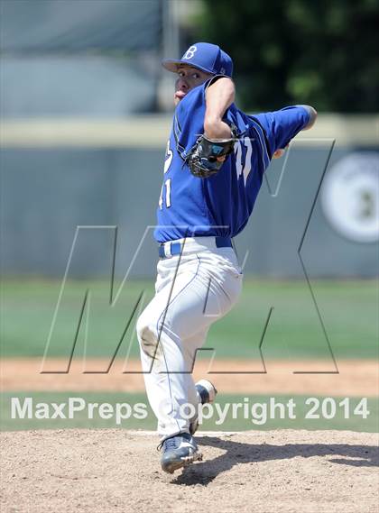 Thumbnail 3 in Bingham vs Gahr (Hard 9 National Classic) photogallery.
