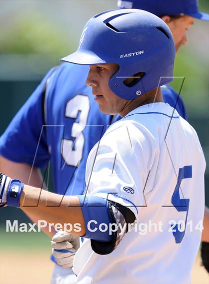 Thumbnail 1 in Bingham vs Gahr (Hard 9 National Classic) photogallery.