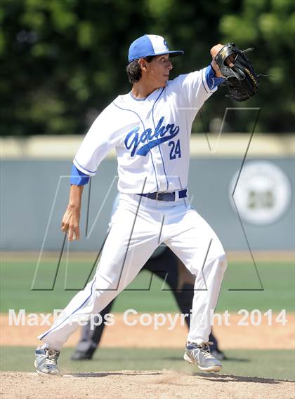 Thumbnail 2 in Bingham vs Gahr (Hard 9 National Classic) photogallery.