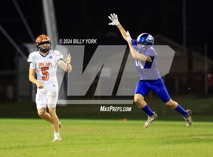 Thumbnail 2 in Grand Saline vs Quitman photogallery.