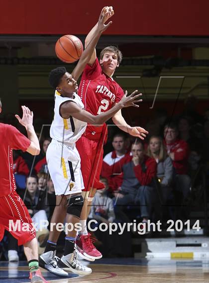Thumbnail 3 in Tappan Zee vs Walter Panas (Section 1 Class A Semifinal) photogallery.