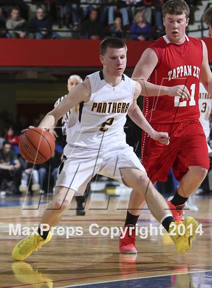Thumbnail 1 in Tappan Zee vs Walter Panas (Section 1 Class A Semifinal) photogallery.