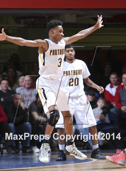 Thumbnail 2 in Tappan Zee vs Walter Panas (Section 1 Class A Semifinal) photogallery.