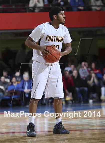 Thumbnail 2 in Tappan Zee vs Walter Panas (Section 1 Class A Semifinal) photogallery.