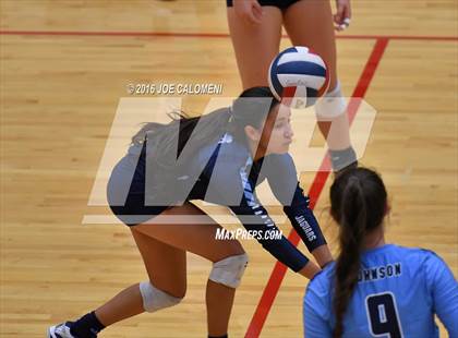Thumbnail 3 in Johnson [Claudia Taylor] vs Reagan [Ronald] (Littleton Gym) photogallery.