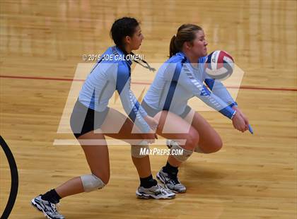 Thumbnail 3 in Johnson [Claudia Taylor] vs Reagan [Ronald] (Littleton Gym) photogallery.