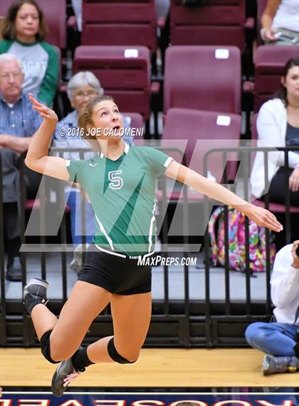 Thumbnail 3 in Johnson [Claudia Taylor] vs Reagan [Ronald] (Littleton Gym) photogallery.