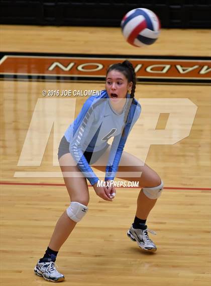 Thumbnail 3 in Johnson [Claudia Taylor] vs Reagan [Ronald] (Littleton Gym) photogallery.