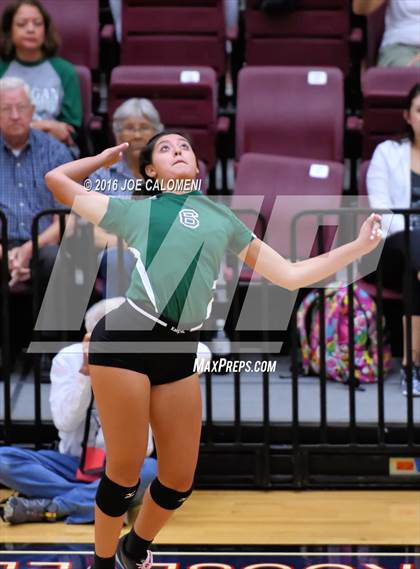 Thumbnail 3 in Johnson [Claudia Taylor] vs Reagan [Ronald] (Littleton Gym) photogallery.