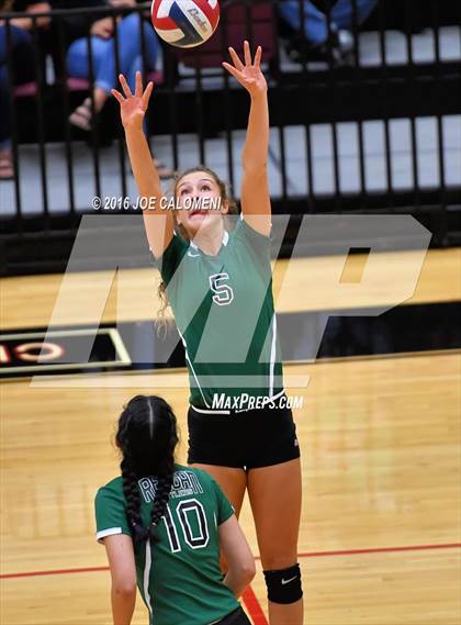 Thumbnail 3 in Johnson [Claudia Taylor] vs Reagan [Ronald] (Littleton Gym) photogallery.