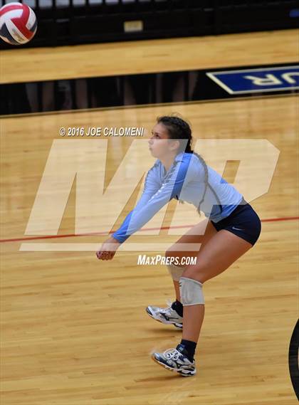 Thumbnail 1 in Johnson [Claudia Taylor] vs Reagan [Ronald] (Littleton Gym) photogallery.