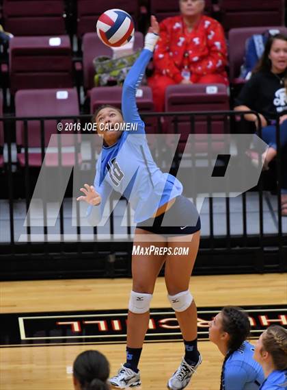 Thumbnail 3 in Johnson [Claudia Taylor] vs Reagan [Ronald] (Littleton Gym) photogallery.