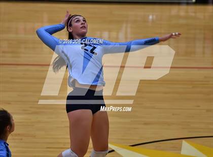 Thumbnail 1 in Johnson [Claudia Taylor] vs Reagan [Ronald] (Littleton Gym) photogallery.