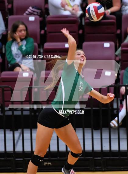 Thumbnail 1 in Johnson [Claudia Taylor] vs Reagan [Ronald] (Littleton Gym) photogallery.