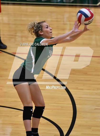 Thumbnail 2 in Johnson [Claudia Taylor] vs Reagan [Ronald] (Littleton Gym) photogallery.