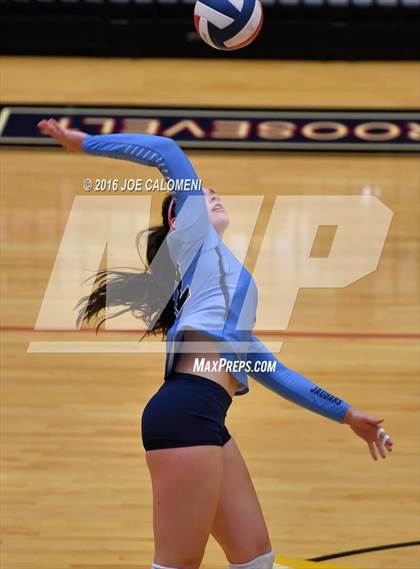 Thumbnail 2 in Johnson [Claudia Taylor] vs Reagan [Ronald] (Littleton Gym) photogallery.