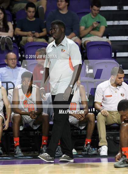 Thumbnail 1 in Winter Park vs. South Miami (City of Palms Classic) photogallery.