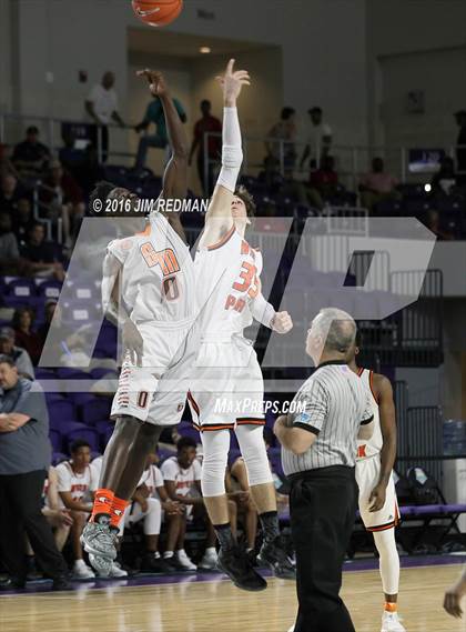 Thumbnail 2 in Winter Park vs. South Miami (City of Palms Classic) photogallery.