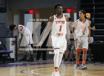 Thumbnail 3 in Winter Park vs. South Miami (City of Palms Classic) photogallery.