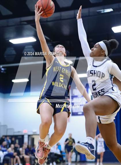 Thumbnail 3 in Bishop Grimes vs West Genesee photogallery.