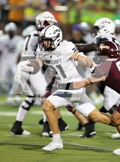 Thumbnail 3 in Vandegrift @ Dripping Springs photogallery.