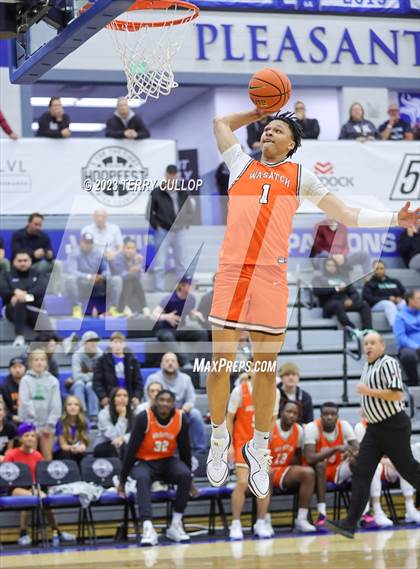 Thumbnail 2 in Orangeville Prep (Canada) vs. Wasatch Academy (5 for the Fight National Hoopfest) photogallery.