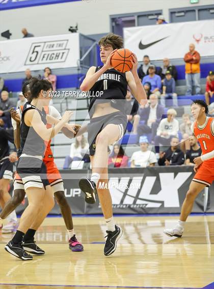 Thumbnail 3 in Orangeville Prep (Canada) vs. Wasatch Academy (5 for the Fight National Hoopfest) photogallery.