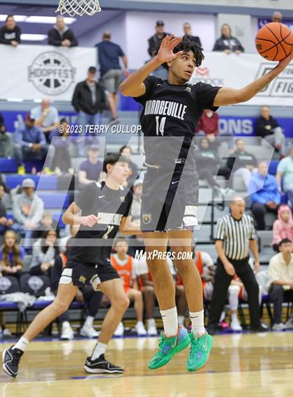 Thumbnail 1 in Orangeville Prep (Canada) vs. Wasatch Academy (5 for the Fight National Hoopfest) photogallery.