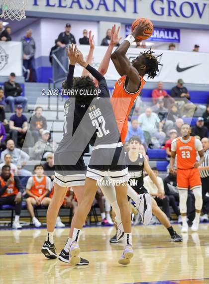 Thumbnail 1 in Orangeville Prep (Canada) vs. Wasatch Academy (5 for the Fight National Hoopfest) photogallery.