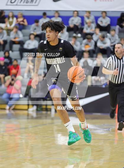 Thumbnail 3 in Orangeville Prep (Canada) vs. Wasatch Academy (5 for the Fight National Hoopfest) photogallery.