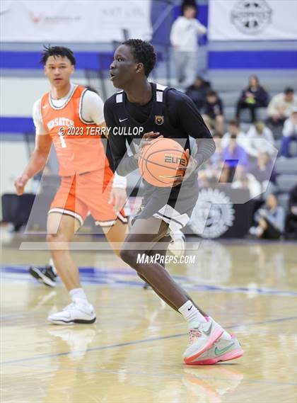 Thumbnail 3 in Orangeville Prep (Canada) vs. Wasatch Academy (5 for the Fight National Hoopfest) photogallery.