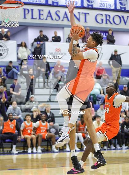 Thumbnail 3 in Orangeville Prep (Canada) vs. Wasatch Academy (5 for the Fight National Hoopfest) photogallery.