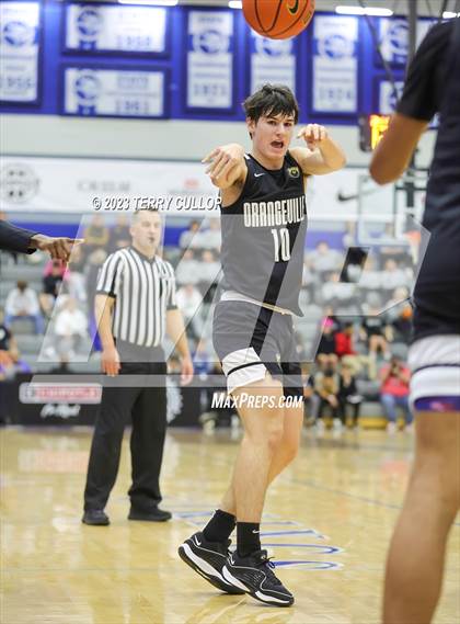 Thumbnail 2 in Orangeville Prep (Canada) vs. Wasatch Academy (5 for the Fight National Hoopfest) photogallery.
