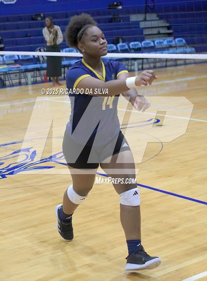 Thumbnail 1 in Nimitz @ Aldine photogallery.