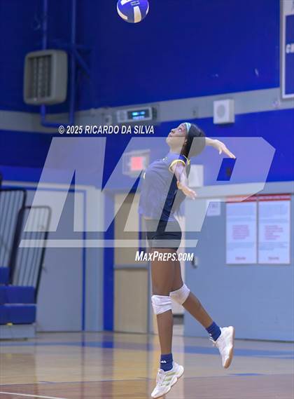 Thumbnail 3 in Nimitz @ Aldine photogallery.