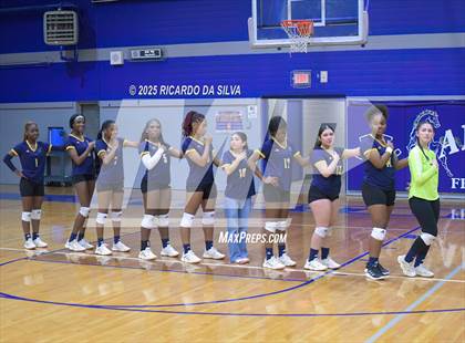 Thumbnail 1 in Nimitz @ Aldine photogallery.