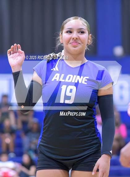 Thumbnail 1 in Nimitz @ Aldine photogallery.