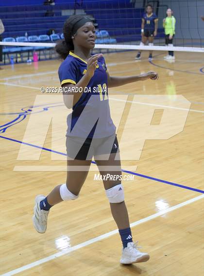 Thumbnail 1 in Nimitz @ Aldine photogallery.