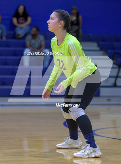 Thumbnail 1 in Nimitz @ Aldine photogallery.