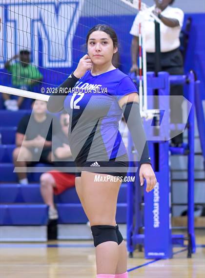 Thumbnail 3 in Nimitz @ Aldine photogallery.