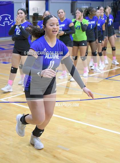 Thumbnail 3 in Nimitz @ Aldine photogallery.