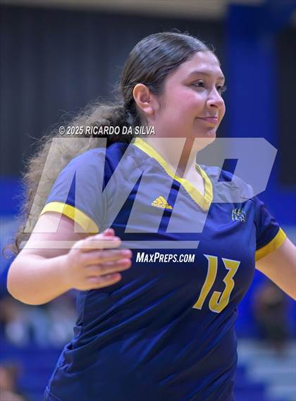 Thumbnail 1 in Nimitz @ Aldine photogallery.