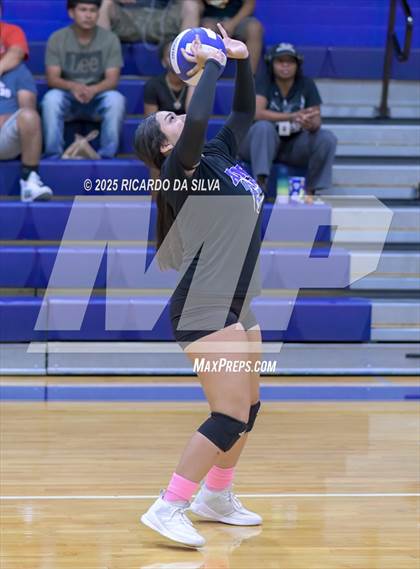 Thumbnail 1 in Nimitz @ Aldine photogallery.