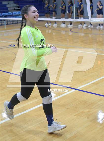 Thumbnail 2 in Nimitz @ Aldine photogallery.