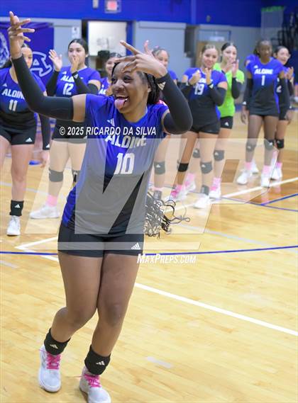 Thumbnail 2 in Nimitz @ Aldine photogallery.