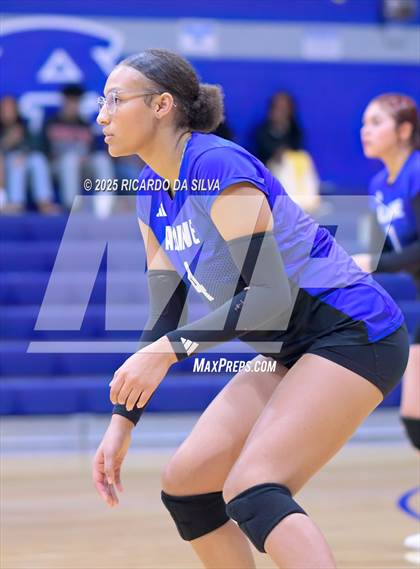 Thumbnail 1 in Nimitz @ Aldine photogallery.