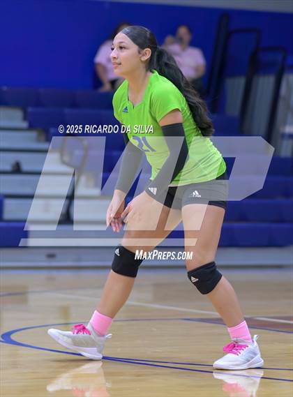 Thumbnail 3 in Nimitz @ Aldine photogallery.