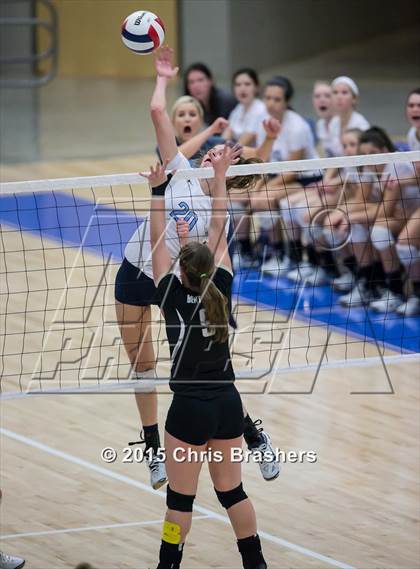 Thumbnail 1 in Har-Ber vs Bentonville (AAA 7A Semifinal Playoff) photogallery.